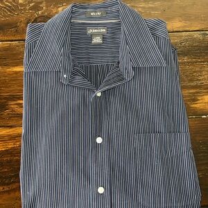 Men’s St. John’s Bay Dress Shirt